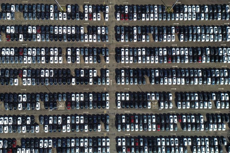 Produção industrial no Brasil cai 0,2% em julho, diz IBGE