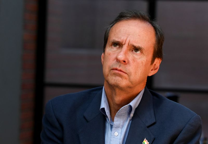 Former BlackRock debt head warns ’vultures’ circling Bolivia crisis