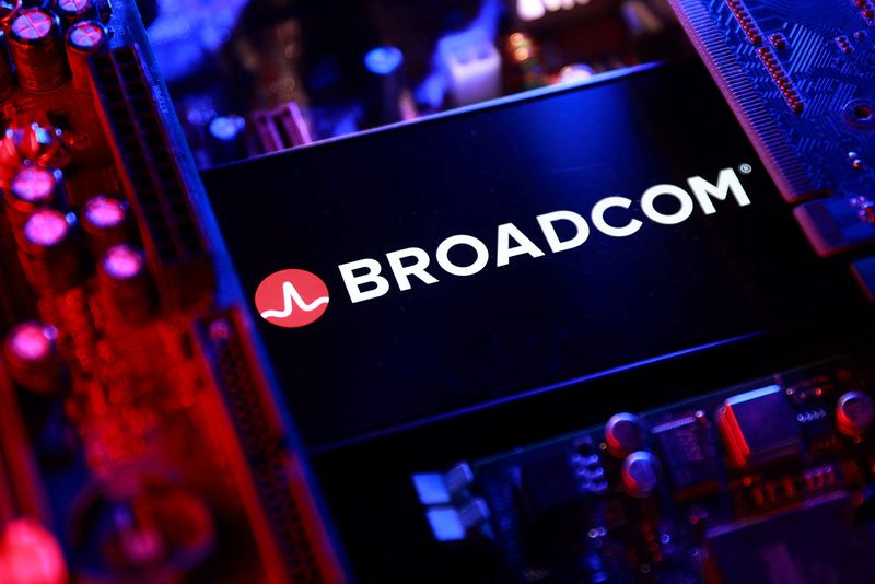Broadcom sees strong AI growth for fiscal 2026 on new customer addition