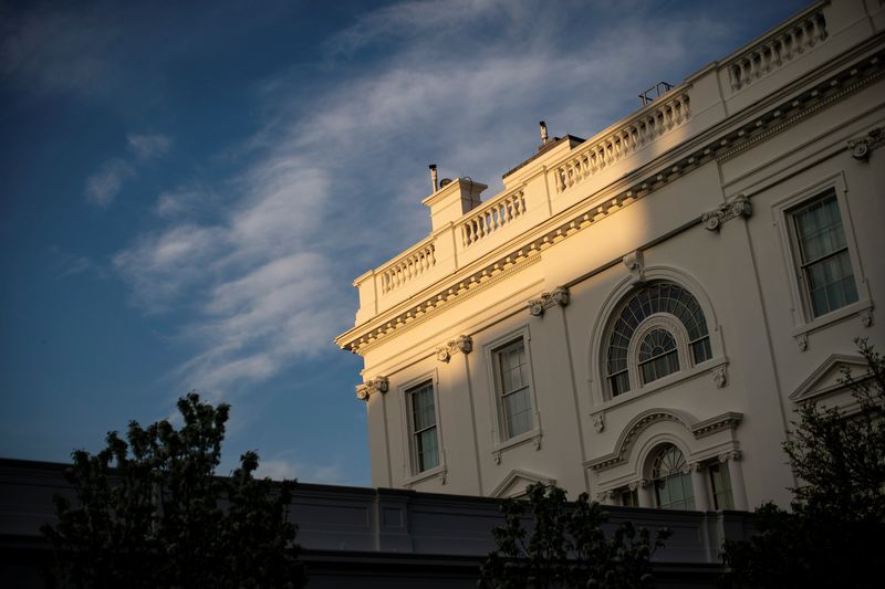 As job market slumps, Trump administration says it could take a year to see better economic data