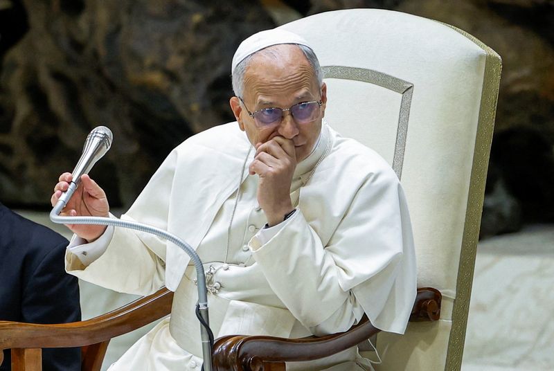 &copy; Reuters.