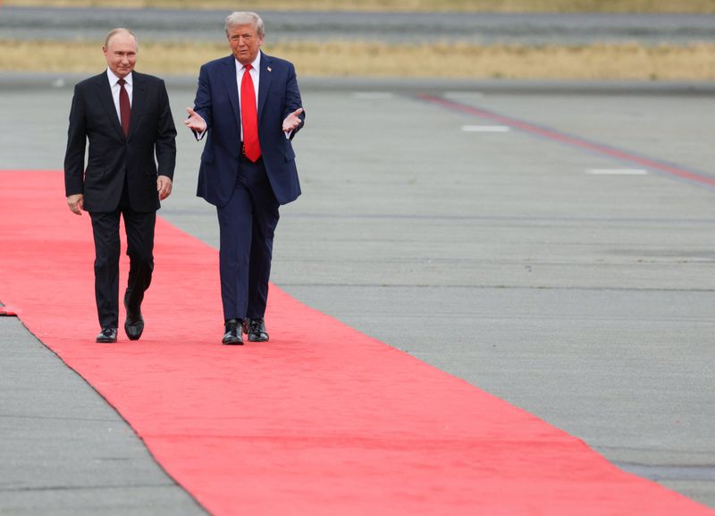 Russian hard line on Ukraine ceasefire appears to jeopardise Putin-Trump summit
