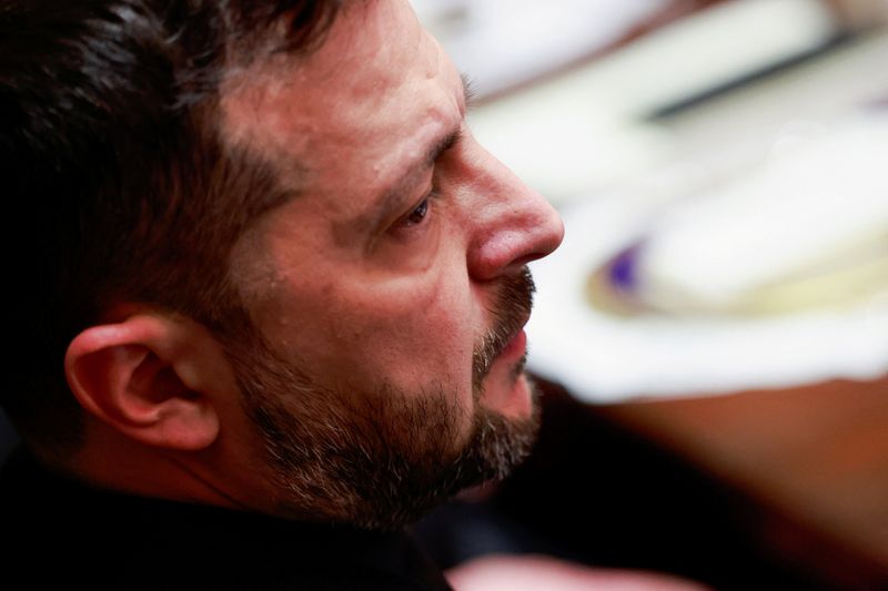 &copy; Reuters.