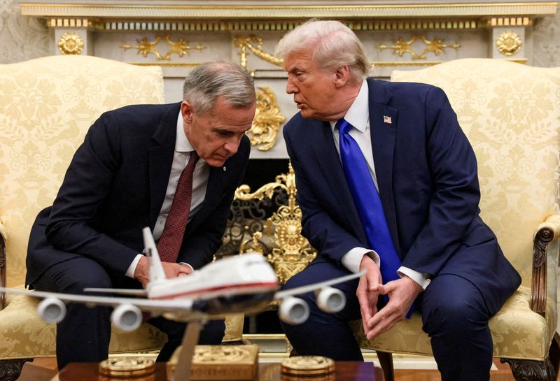 © Reuters.