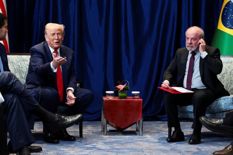 LYNXMPEL9P05H_L Trump says he can make some deals with Brazil