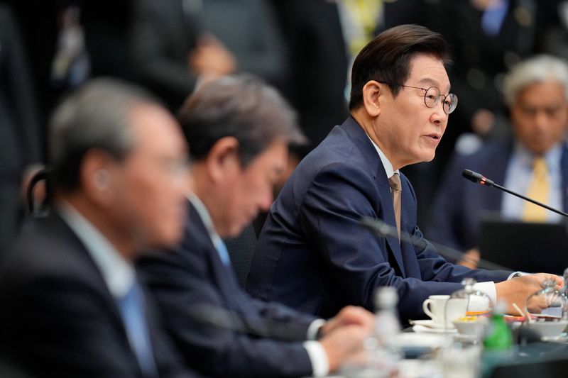 South Korea's hopes for Asia-Pacific forum take backseat as Trump and Xi come to town