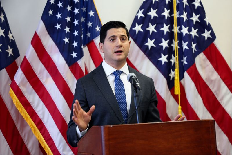 Judge disqualifies ’acting’ US attorney in California