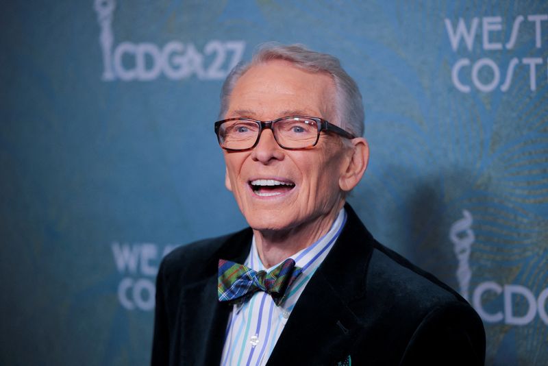 Fashion designer Bob Mackie sues JCPenney over ’Mackie’ apparel line