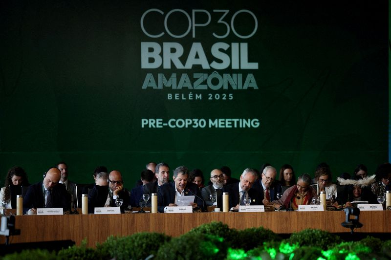 Leaders meet for Amazon summit amid worries over global cooperation at COP30 climate talks