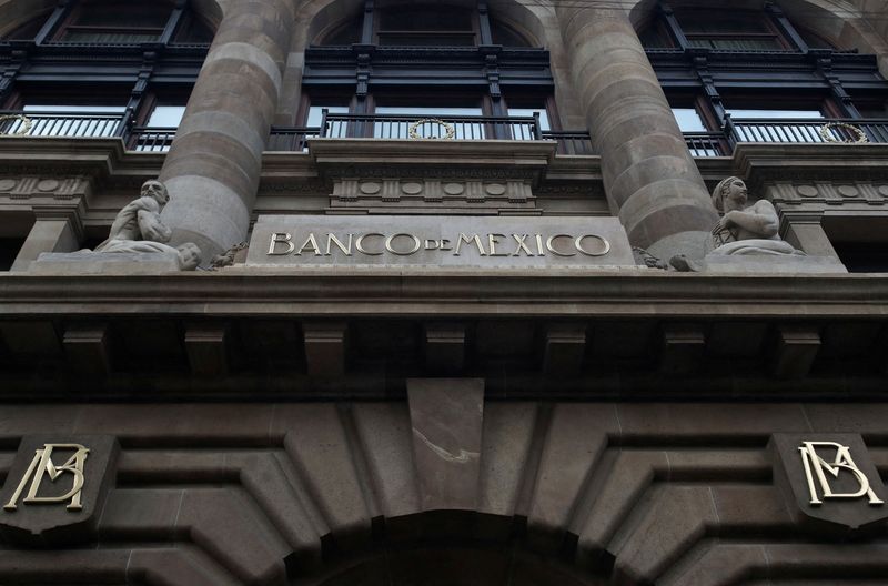 Bank of Mexico cuts interest rate, tone turns more cautious