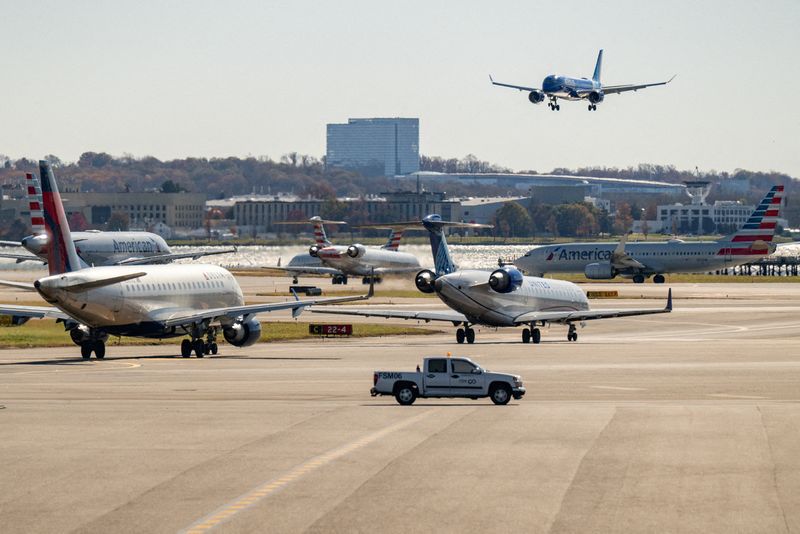 FAA to end mandated cuts in domestic US flights