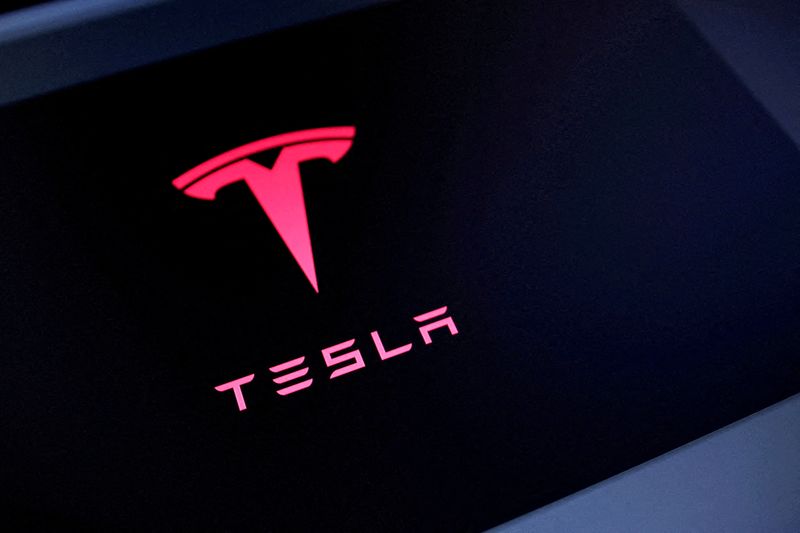 Tesla gets permit to run as a transportation network company in Arizona