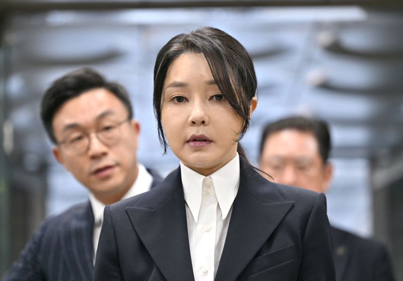 South Korea prosecutors seek 15-year jail term for ex-First Lady Kim