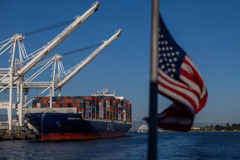 US import prices unexpectedly flat in September