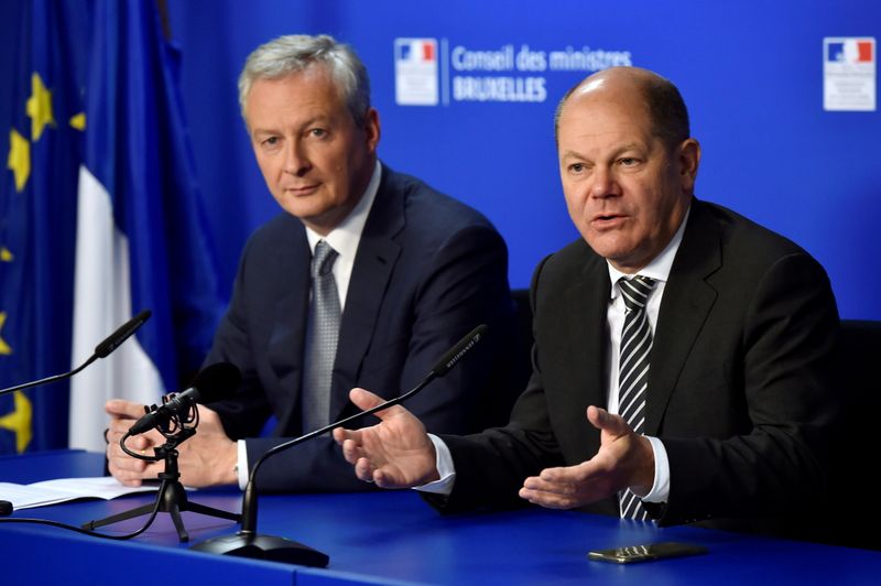&copy; Reuters. FILE PHOTO: French Economy Minister Bruno Le Maire and German Finance Minister Olaf Scholz hold a news conference after a Euro zone finance ministers meeting in Brussels, Belgium November 19, 2018. REUTERS/Eric Vidal/File Photo