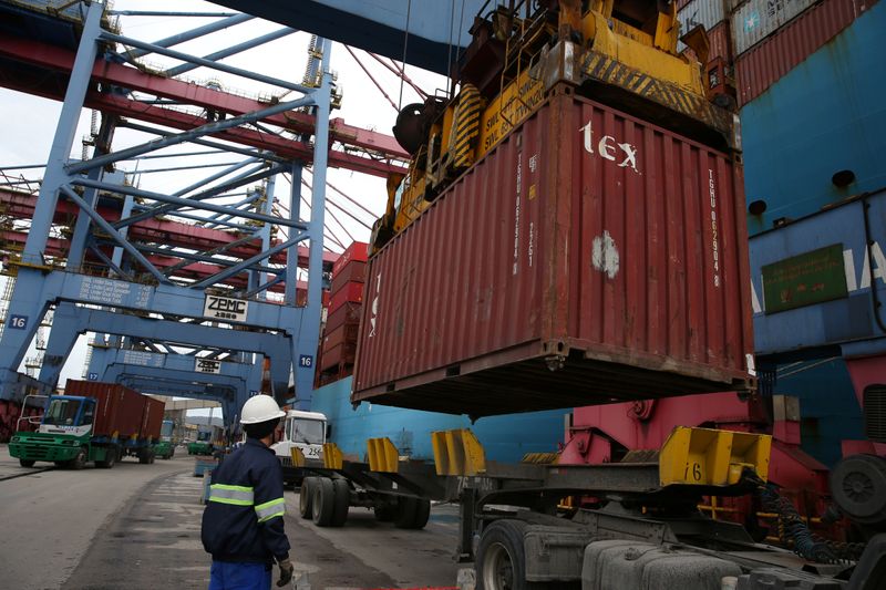 &copy; Reuters. Trabalhador no porto de Santos. 
23/09/2019 
REUTERS/Amanda Perobelli