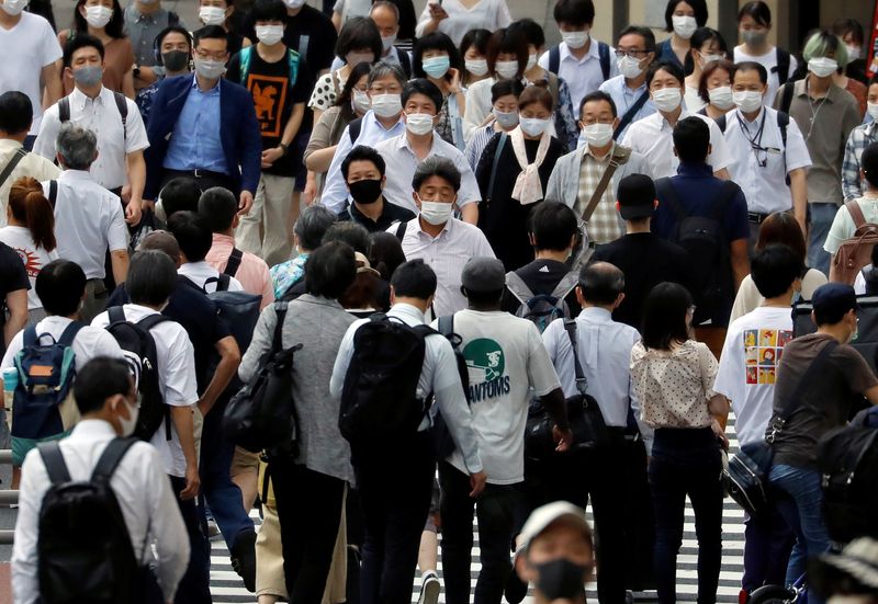&copy; Reuters. 　東京都は２７日、新型コロナウイルスのモニタリング会議を開き、専門家から、主要繁華街での人流が再び増加しており、「このまま増加傾向が続くと、早い段階でリバウンドする可能性