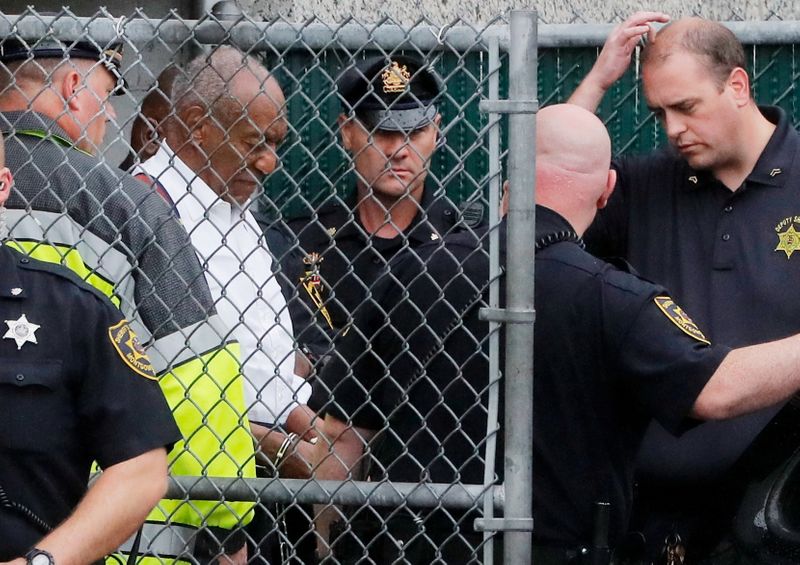 &copy; Reuters. FILE PHOTO: Actor and comedian Bill Cosby leaves the Montgomery County Courthouse in handcuffs after sentencing in his sexual assault trial in Norristown, Pennsylvania, U.S., September 25, 2018. REUTERS/Brendan McDermid/File Photo