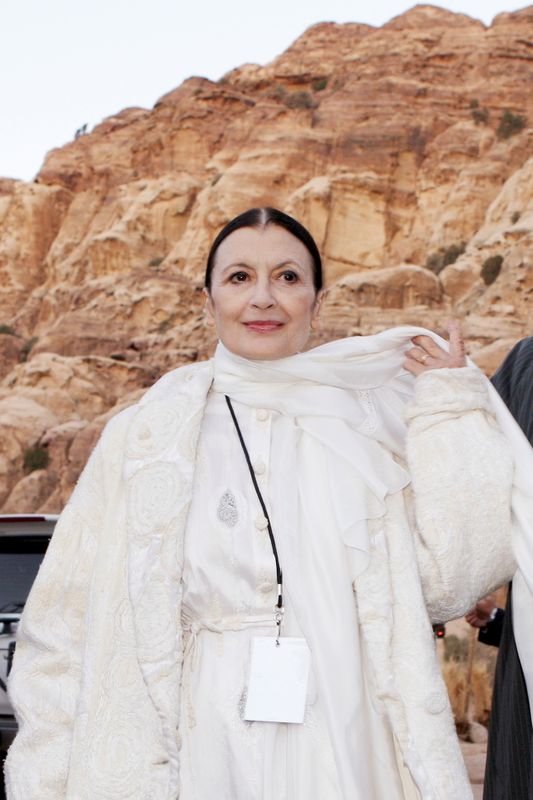 &copy; Reuters. Carla Fracci em Petra
 12/10/2008    REUTERS/Muhammad Hamed 