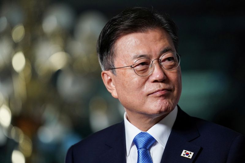 &copy; Reuters. FILE PHOTO: South Korean President Moon Jae-in delivers remarks before participating in a bilateral meeting at the Eisenhower Executive Office Building near the White House in Washington, U.S., May 21, 2021. REUTERS/Sarah Silbiger/File Photo