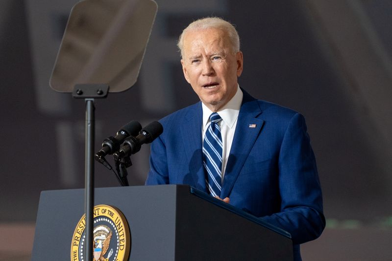 &copy; Reuters. U.S. President Joe Biden delivers remarks at Joint Base Langley-Eustis in Hampton, Virginia, U.S. May 28, 2021. REUTERS/Ken Cedeno