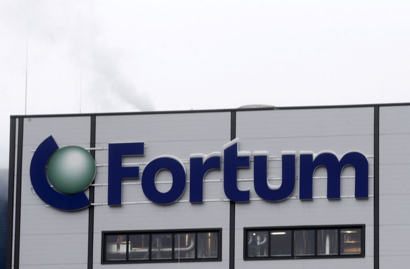 &copy; Reuters. FILE PHOTO: Fortum logo is pictured on the biomass combined heat and power plant in Jelgava, Latvia February 3, 2014.  REUTERS/ Ints Kalnins/File Photo