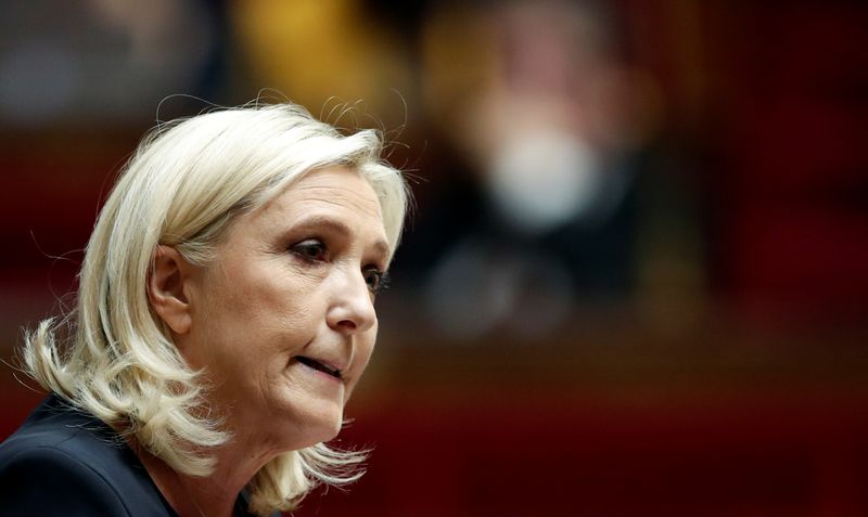 &copy; Reuters. La présidente du Rassemblement national, Marine Le Pen, a prédit mardi que son parti sortirait "dans un bien meilleur état" que La République en marche (LaRem) des élections régionales des 20 et 27 juin, en espérant profiter de cette dynamique pour