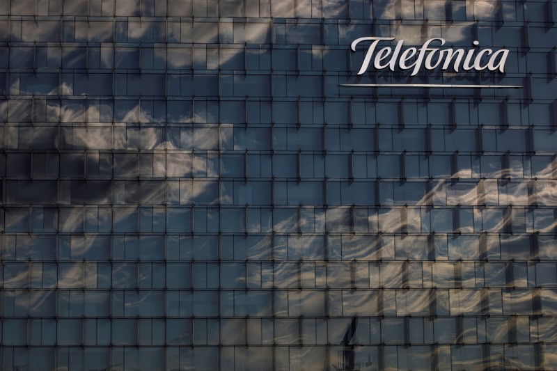 &copy; Reuters. FILE PHOTO: A general view shows the Telefonica headquarters in Madrid, Spain, June 12, 2018. REUTERS/Juan Medina/File Photo