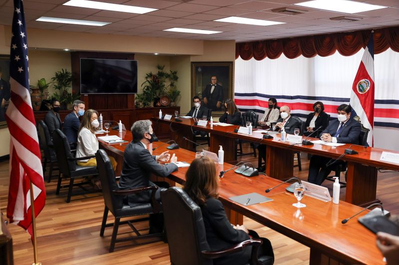 &copy; Reuters. U.S. Secretary of State Antony Blinken meets with Costa Rica's President Carlos Alvarado Quesada during a visit to San Jose, Costa Rica, June 1, 2021. REUTERS/Evelyn Hockstein/Pool