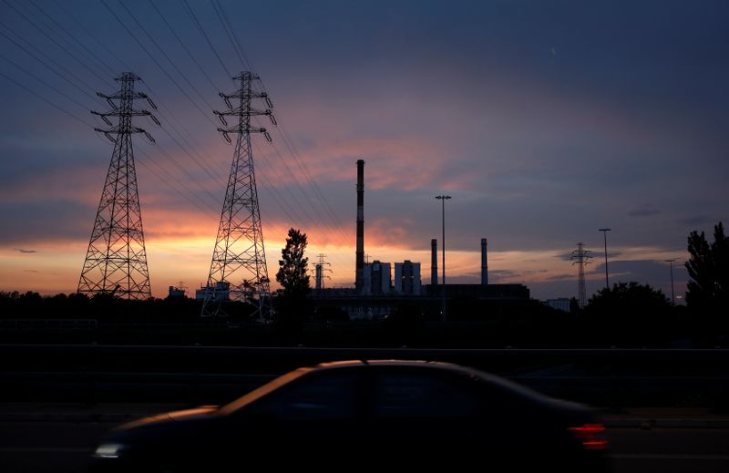 © Reuters. Central de energia em Varsóvia, Polônia 
19/06/2019
REUTERS/Kacper Pempel