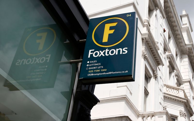 &copy; Reuters. FILE PHOTO:  A Foxtons estate agent sign is seen outside a branch in west London, Britain July 29, 2016.  REUTERS/Peter Nicholls/File photo