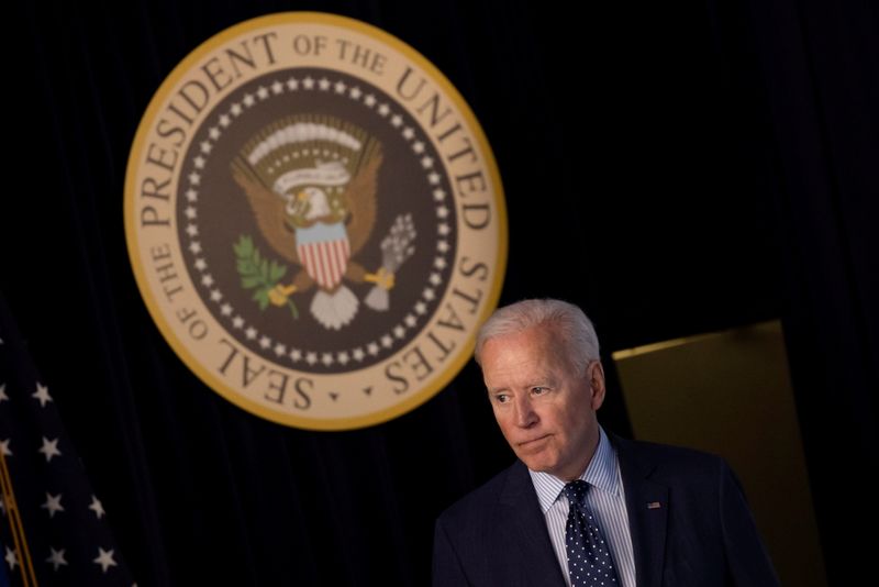 © Reuters. FILE PHOTO: U.S. President  Joe Biden departs after delivering an update on his administration's coronavirus disease (COVID-19) response in the Eisenhower Executive Office Building's South Court Auditorium at the White House in Washington, U.S., June 2, 2021. REUTERS/Carlos Barria