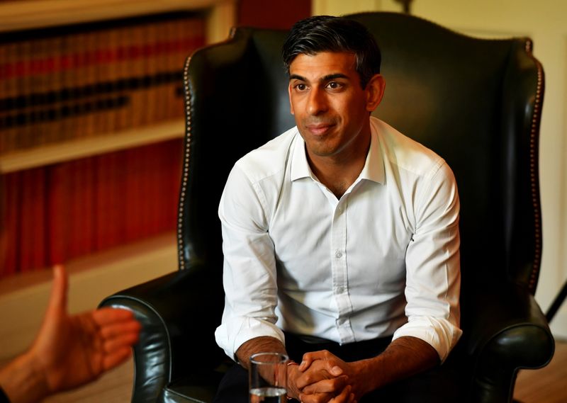 &copy; Reuters. FILE PHOTO: Britain's Chancellor of the Exchequer Rishi Sunak speaks during an interview with Reuters at his number 11 Downing Street office, in London, Britain, June 2, 2021. REUTERS/Dylan Martinez