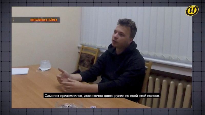 &copy; Reuters. Belarusian dissident journalist Roman Protasevich, detained last month after his flight was forced to land in Minsk, speaks during questioning in an unknown location, in this still image taken from undated video footage. ONT TV Channel/Handout via REUTERS