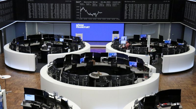 © Reuters. The German share price index DAX graph is pictured at the stock exchange in Frankfurt, Germany, June 4, 2021.    REUTERS/Staff