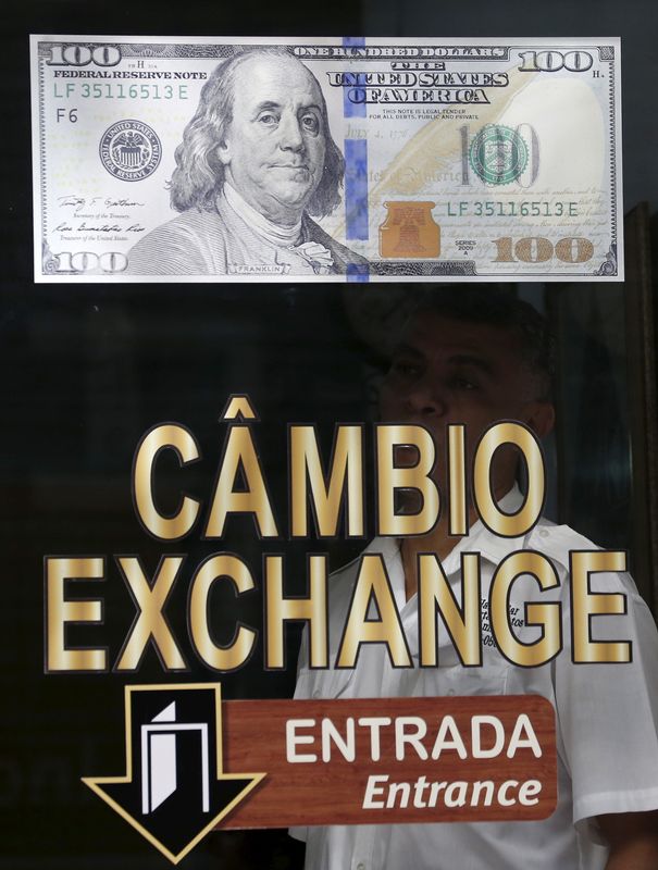 &copy; Reuters. Casa de câmbio no Rio de Janeiro
REUTERS/Sergio Moraes