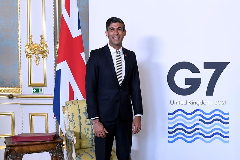 &copy; Reuters. Britain's Chancellor of the Exchequer Rishi Sunak, poses as finance ministers from across the G7 nations meet at Lancaster House in London, Britain June 5, 2021 ahead of the G7 leaders' summit. Alberto Pezzali/Pool via REUTERS