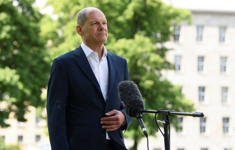 &copy; Reuters. FILE PHOTO: Olaf Scholz, German Finance Minister and Chancellor candidate of the Social Democratic party SPD for the upcoming September general elections speaks during an interview with Reuters at the Federal Ministry of Finance in Berlin, Germany June 2,