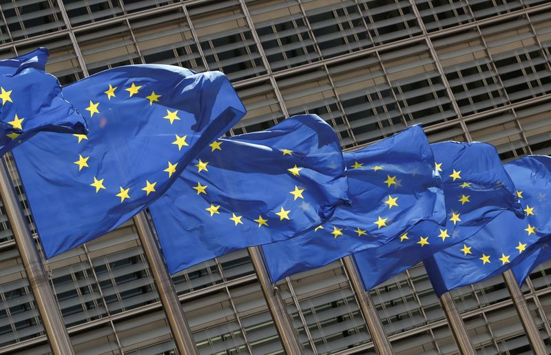 &copy; Reuters. FILE PHOTO: European Union flags flutter outside the EU Commission headquarters in Brussels, Belgium May 5, 2021. REUTERS/Yves Herman