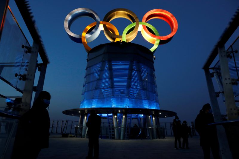 &copy; Reuters.   ６月４日、カナダのトルドー首相は中国の人権問題を巡り、２０２２年の北京冬季五輪は関係国が中国に圧力をかける機会になると述べた。北京のオリンピックタワーで２月撮影（２０２