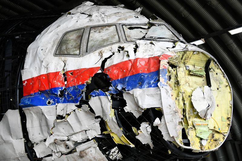 Les familles des victimes du crash du vol MH17 se préparent à la reprise du procès