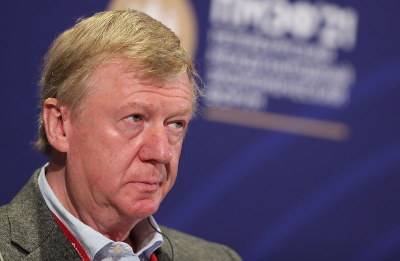 &copy; Reuters. Anatoly Chubais, special representative of Russian President for relations with international organizations to achieve sustainable development goals, attends a session of the St. Petersburg International Economic Forum (SPIEF) in Saint Petersburg, Russia,