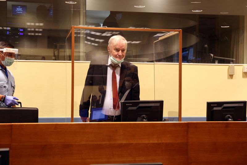 &copy; Reuters. La Chambre d'appel du Mécanisme pour les tribunaux pénaux internationaux (MTPI) rendra ce mardi son arrêt à l'encontre de l'ancien militaire bosno-serbe Ratko Mladic, mettant un terme définitif à la dernière procédure encore ouverte pour génocide