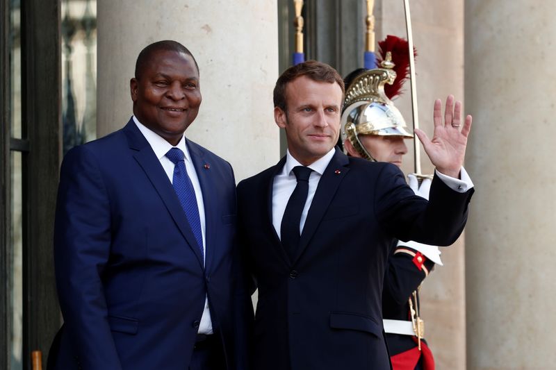 La France suspend l'aide militaire à la République centrafricaine