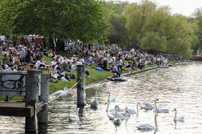 WHO issues COVID-19 warning to Europe before summer travels