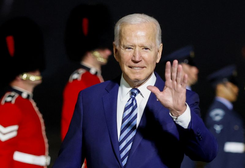 &copy; Reuters. Presidente dos EUA, Joe Biden, no aeroporto da Cornuálhia, na Inglaterra
09/06/2021 REUTERS/Phil Noble/Pool
