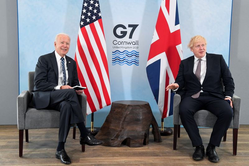 &copy; Reuters. Britain's Prime Minister Boris Johnson meets with U.S. President Joe Biden, ahead of the G7 summit, at Carbis Bay, Cornwall, Britain June 10, 2021. REUTERS/Toby Melville/Pool