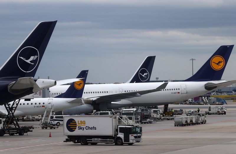 Crisis-hit EU airlines seek 'more balanced' passenger rights