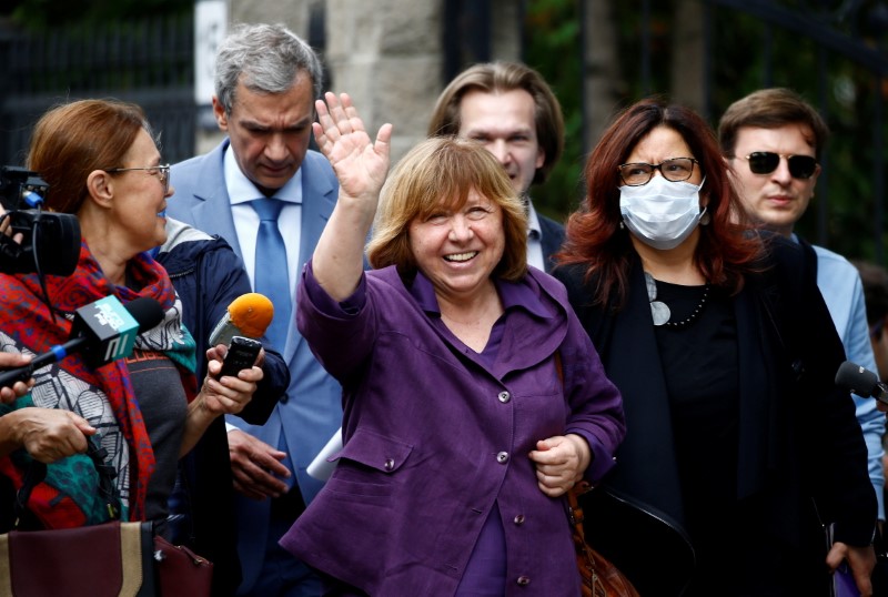 Belarusian Nobel laureate writing book on homeland's 'revolution with a woman's face'