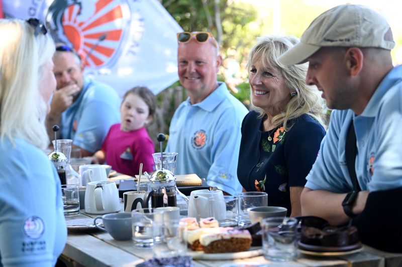 &copy; Reuters. U.S. first lady Jill Biden meets veterans, first responders, and family members of Bude Surf Veterans, on the sidelines of the G7 summit, in Newlyn, Cornwall, Britain, June 12, 2021. Daniel Leal-Olivas/Pool via REUTERS